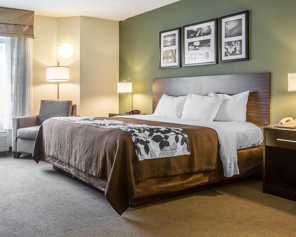 Sleep Inn & Suites Queensbury - Lake George Екстер'єр фото