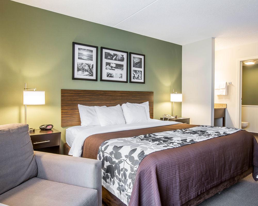 Sleep Inn & Suites Queensbury - Lake George Екстер'єр фото