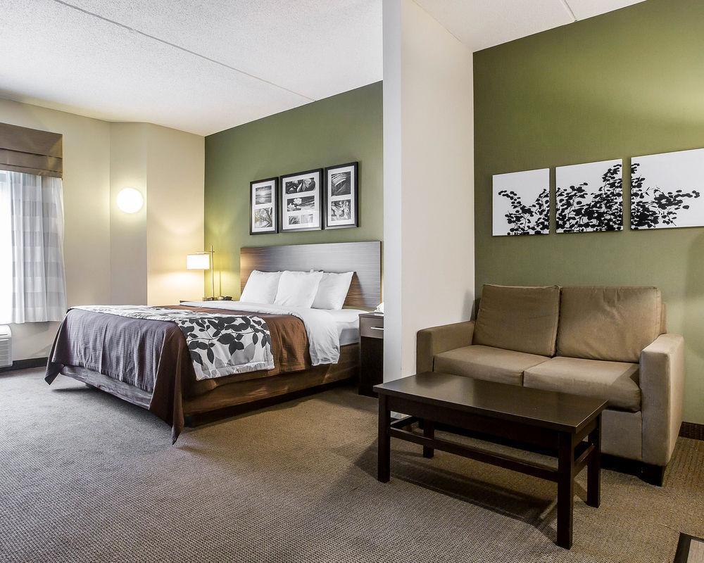 Sleep Inn & Suites Queensbury - Lake George Екстер'єр фото