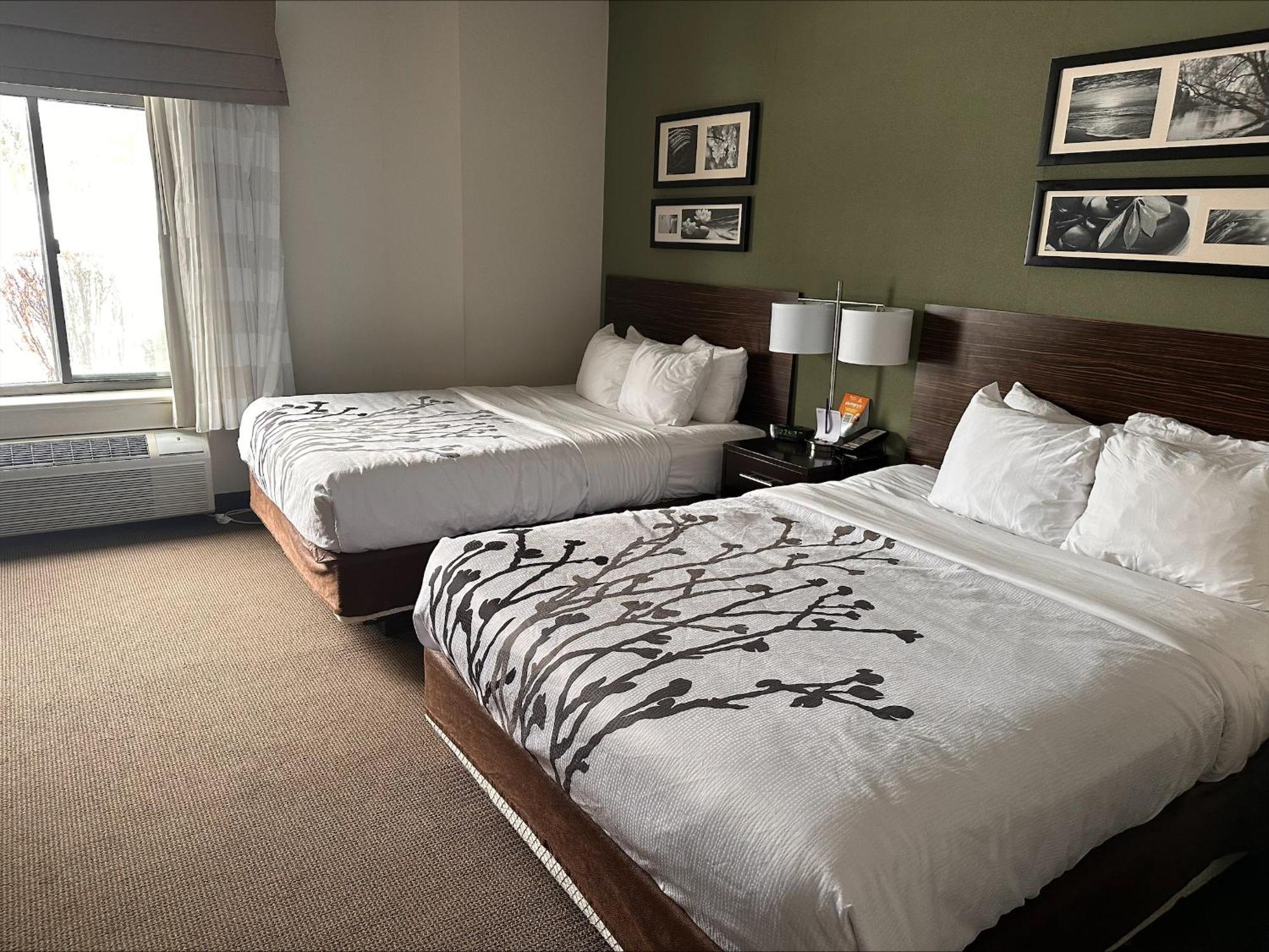 Sleep Inn & Suites Queensbury - Lake George Екстер'єр фото