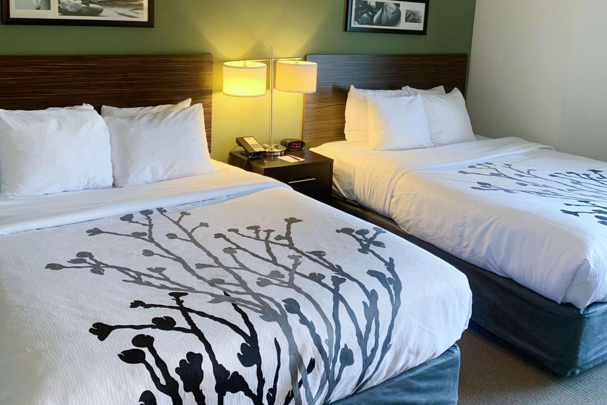 Sleep Inn & Suites Queensbury - Lake George Екстер'єр фото