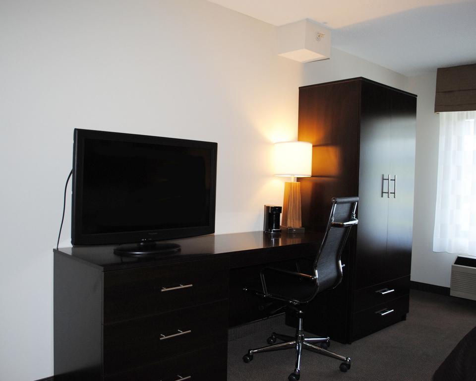 Sleep Inn & Suites Queensbury - Lake George Екстер'єр фото
