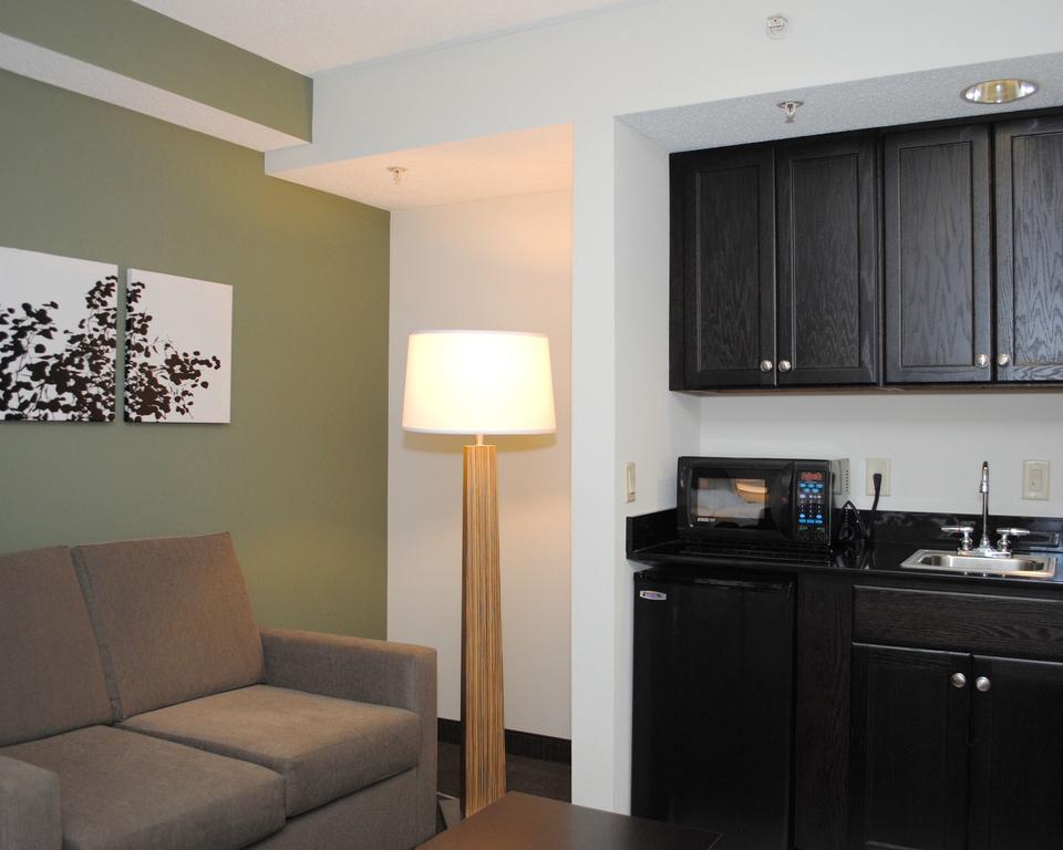 Sleep Inn & Suites Queensbury - Lake George Екстер'єр фото